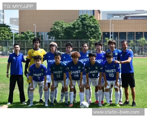 清华大学足球培训课程助力青少年全面发展与技能提升